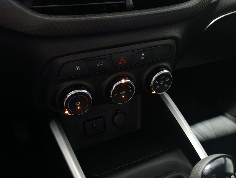 Chevrolet Onix Sedan Plus Ltz 1.0 12v Tb Mec 2022/2023 SIM VEÍCULOS PORTO ALEGRE / Carros no Vale