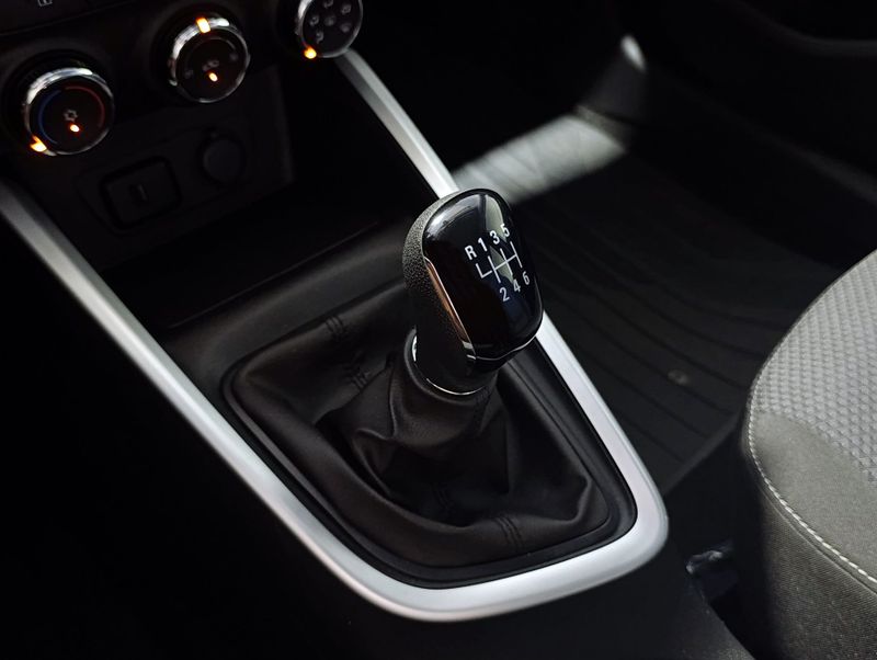 Chevrolet Onix Sedan Plus Ltz 1.0 12v Tb Mec 2022/2023 SIM VEÍCULOS PORTO ALEGRE / Carros no Vale