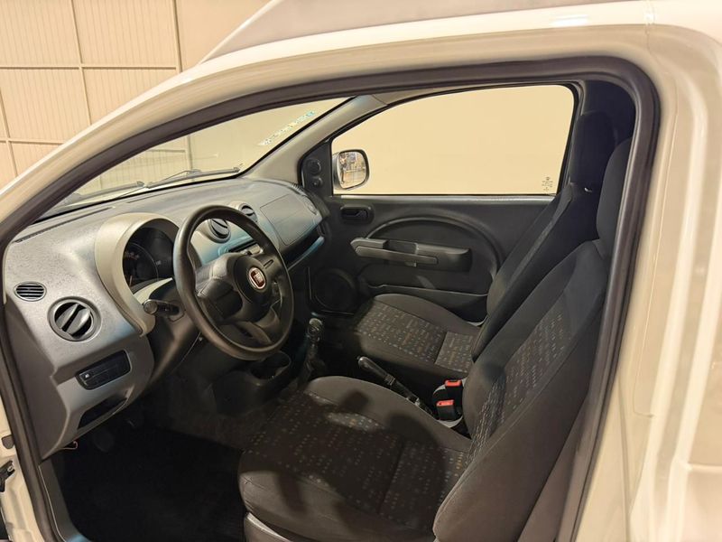 Fiat Fiorino 1.4 2014/2015 SIM VEÍCULOS PORTO ALEGRE / Carros no Vale