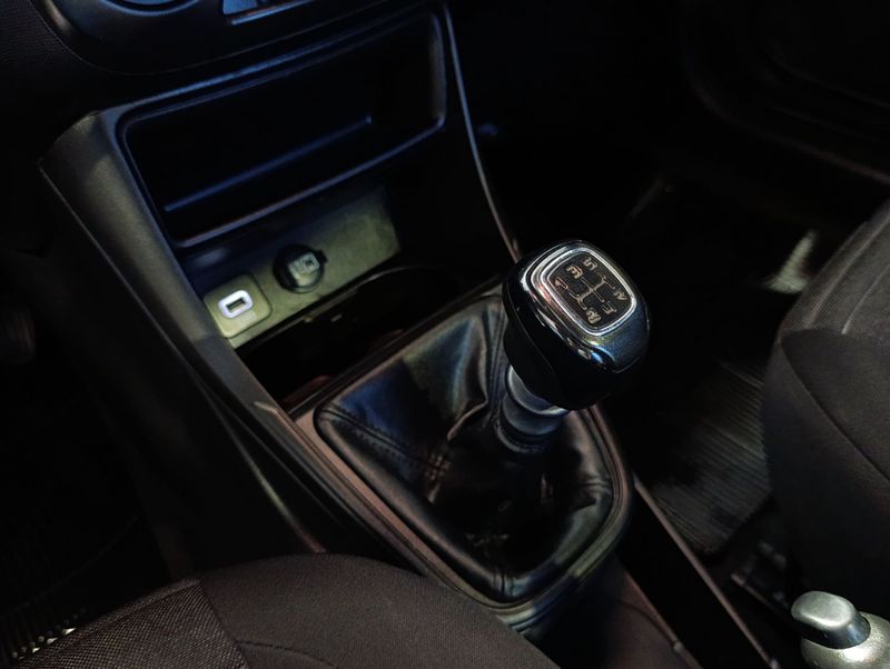 Fiat Strada Freedom Cs 1.3 2023/2024 SIM VEÍCULOS PORTO ALEGRE / Carros no Vale