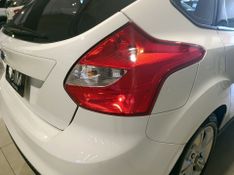 Ford Focus 1.6 Ssese Plus 8v16v 2013/2014 SIM VEÍCULOS PORTO ALEGRE / Carros no Vale