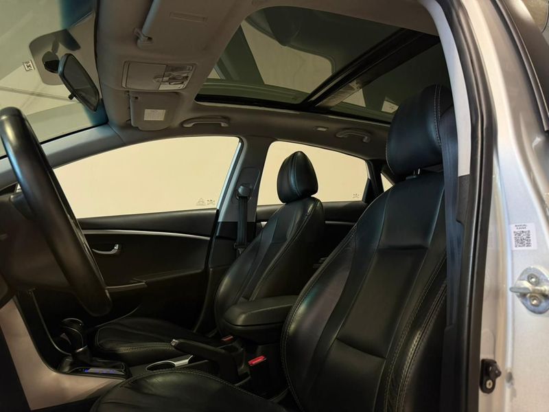 Hyundai I30 1.8 16v 2015/2016 SIM VEÍCULOS PORTO ALEGRE / Carros no Vale