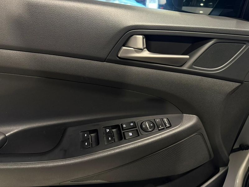 Hyundai Tucson 1.6 Turbo Gls 2019/2020 SIM VEÍCULOS PORTO ALEGRE / Carros no Vale