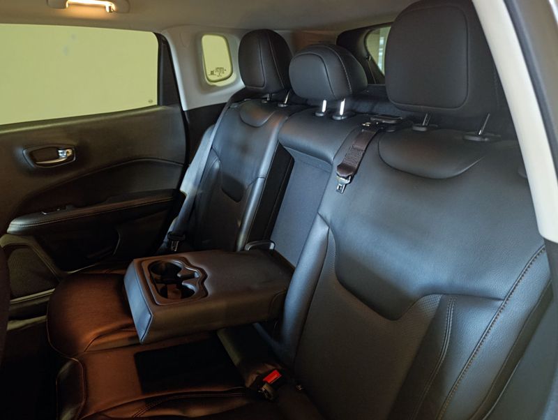 Jeep Compass 2.0 Sport 4×2 16v 2019/2020 SIM VEÍCULOS PORTO ALEGRE / Carros no Vale