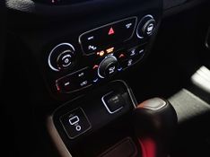 Jeep Compass 2.0 Sport 4×2 16v 2019/2020 SIM VEÍCULOS PORTO ALEGRE / Carros no Vale