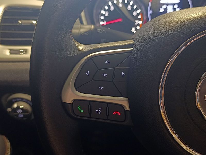 Jeep Compass 2.0 Sport 4×2 16v 2019/2020 SIM VEÍCULOS PORTO ALEGRE / Carros no Vale