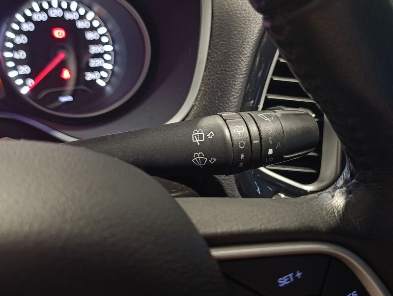 Jeep Compass 2.0 Sport 4×2 16v 2019/2020 SIM VEÍCULOS PORTO ALEGRE / Carros no Vale