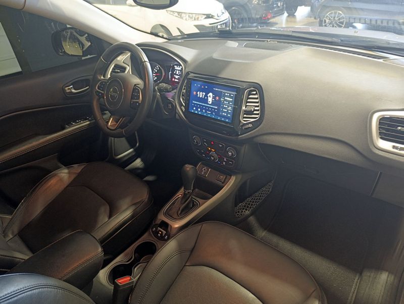 Jeep Compass 2.0 Sport 4×2 16v 2019/2020 SIM VEÍCULOS PORTO ALEGRE / Carros no Vale