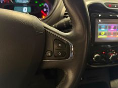 Renault Captur Zen 1.6 16v Mec 2017/2018 SIM VEÍCULOS PORTO ALEGRE / Carros no Vale