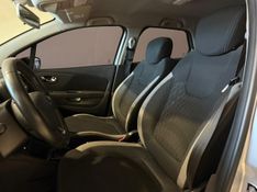 Renault Captur Zen 1.6 16v Mec 2017/2018 SIM VEÍCULOS PORTO ALEGRE / Carros no Vale