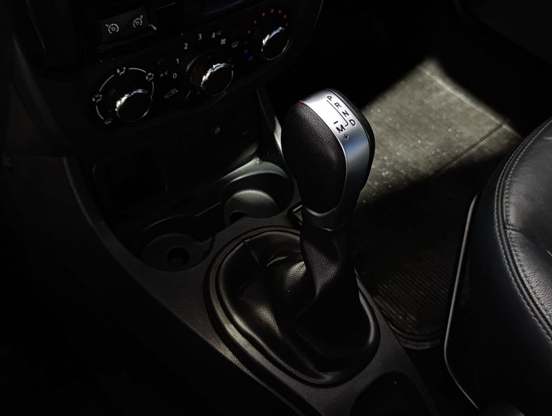 Renault Duster 1.6 Dynamique 4×2 16v 2018/2019 SIM VEÍCULOS PORTO ALEGRE / Carros no Vale