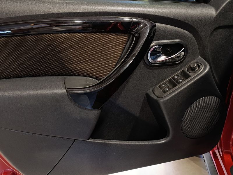 Renault Duster 1.6 Dynamique 4×2 16v 2018/2019 SIM VEÍCULOS PORTO ALEGRE / Carros no Vale