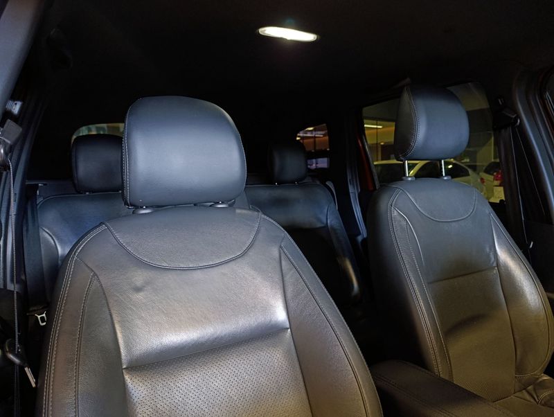 Renault Duster 1.6 Dynamique 4×2 16v 2018/2019 SIM VEÍCULOS PORTO ALEGRE / Carros no Vale