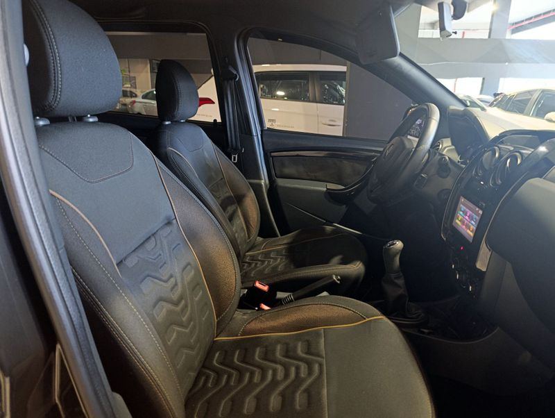 Renault Duster 1.6 Dynamique 4×2 16v 2018/2019 SIM VEÍCULOS PORTO ALEGRE / Carros no Vale