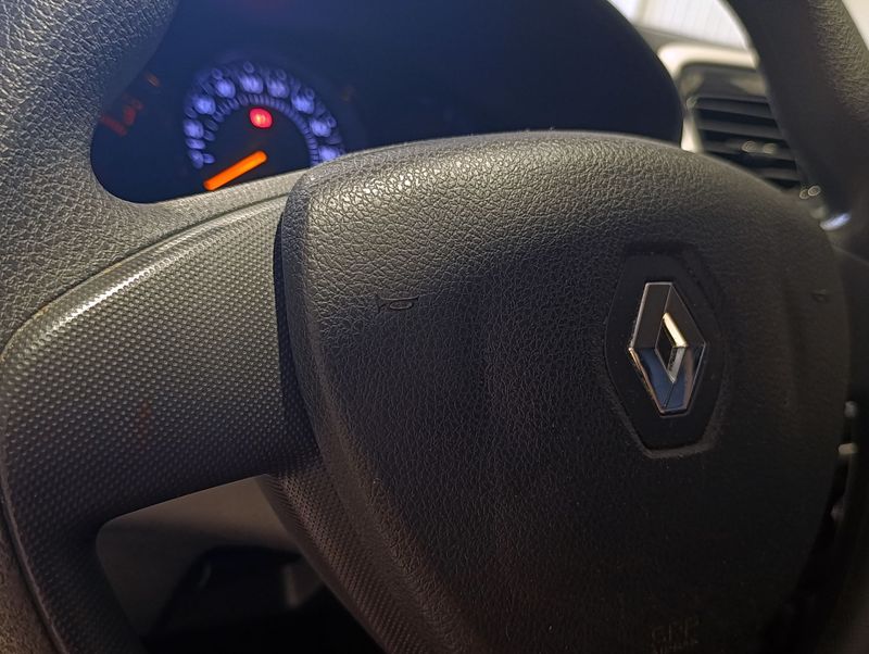 Renault Sandero Expression 1.0 12v 2019/2020 SIM VEÍCULOS PORTO ALEGRE / Carros no Vale