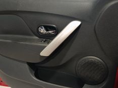 Renault Sandero Expression 1.0 12v 2019/2020 SIM VEÍCULOS PORTO ALEGRE / Carros no Vale