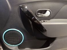 Renault Sandero Expression 1.0 12v 2018/2019 SIM VEÍCULOS PORTO ALEGRE / Carros no Vale