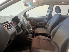 Volkswagen Fox 1.6 G2 Trend 2012/2013 SIM VEÍCULOS PORTO ALEGRE / Carros no Vale