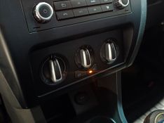 Volkswagen Fox 1.6 G2 Trend 2012/2013 SIM VEÍCULOS PORTO ALEGRE / Carros no Vale