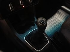 Volkswagen Fox 1.6 G2 Trend 2012/2013 SIM VEÍCULOS PORTO ALEGRE / Carros no Vale