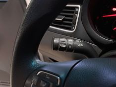 Volkswagen Fox 1.6 G2 Trend 2012/2013 SIM VEÍCULOS PORTO ALEGRE / Carros no Vale