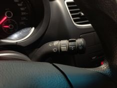 Volkswagen Fox 1.6 G2 Trend 2012/2013 SIM VEÍCULOS PORTO ALEGRE / Carros no Vale