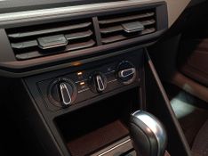 Volkswagen Polo Comfort 200 Tsi 1.0 12v 2019/2020 SIM VEÍCULOS PORTO ALEGRE / Carros no Vale