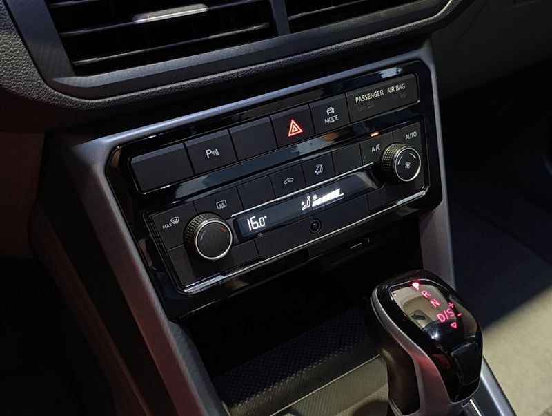 Volkswagen T-cross Comfortline 1.0 Tsi 2019/2020 SIM VEÍCULOS PORTO ALEGRE / Carros no Vale