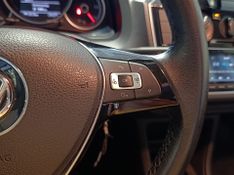 Volkswagen Up Move 1.0 Tsi Total 12v 2017/2018 SIM VEÍCULOS PORTO ALEGRE / Carros no Vale