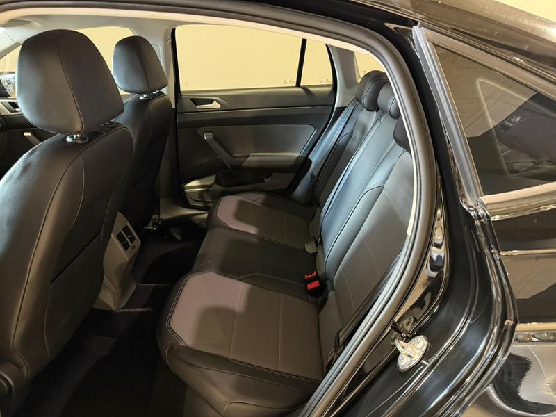 Volkswagen Virtus Highline 200 Tsi 1.0 12v 2021/2021 SIM VEÍCULOS PORTO ALEGRE / Carros no Vale