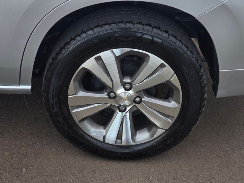 CHEVROLET SPIN PREMIER 1.8 8V Econo 2022/2023 AUTO NÍVEL VEÍCULOS SANTA CRUZ DO SUL / Carros no Vale