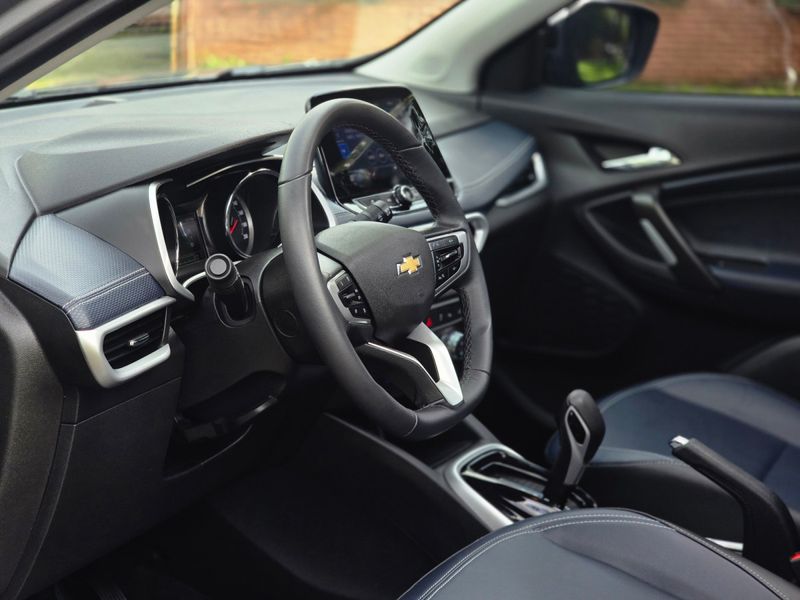 CHEVROLET TRACKER Premier 1.2 Turbo 12V 2023/2024 AUTO NÍVEL VEÍCULOS SANTA CRUZ DO SUL / Carros no Vale