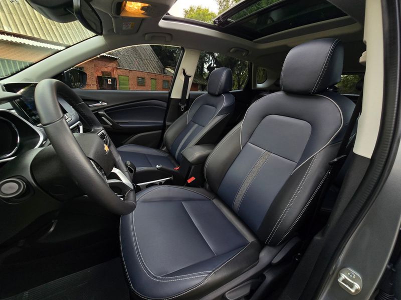 CHEVROLET TRACKER Premier 1.2 Turbo 12V 2023/2024 AUTO NÍVEL VEÍCULOS SANTA CRUZ DO SUL / Carros no Vale