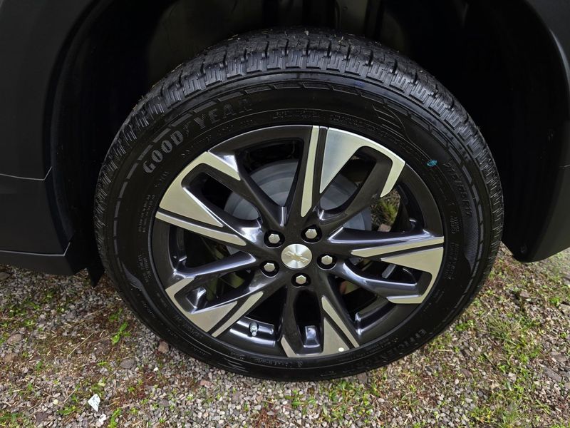 CHEVROLET TRACKER Premier 1.2 Turbo 12V 2023/2024 AUTO NÍVEL VEÍCULOS SANTA CRUZ DO SUL / Carros no Vale