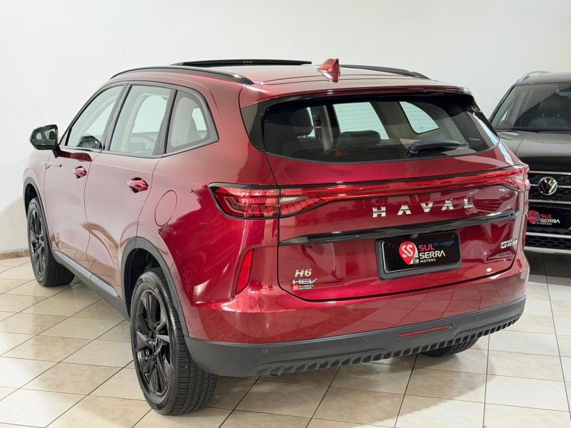 GWM HAVAL H6 1.5 HEV PREMIUM E-TRACTION HÍBRIDO 2024/2025 SUL SERRA MOTORS CAXIAS DO SUL / Carros no Vale GWM HAVAL H6 1.5 HEV PREMIUM E-TRACTION HÍBRIDO 2024/2025 SUL SERRA MOTORS CAXIAS DO SUL / Carros no Vale