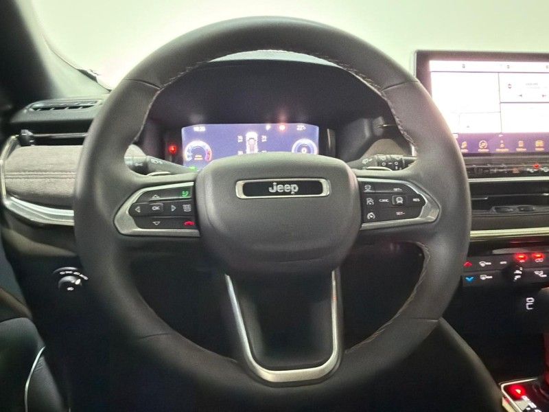 JEEP COMMANDER 2.0 OVERLAND HURRICANE 4X4 TURBO 2024/2025 SUL SERRA MOTORS CAXIAS DO SUL / Carros no Vale