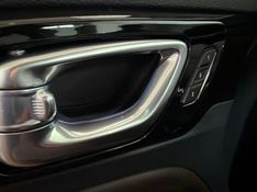 JEEP COMMANDER 2.0 OVERLAND HURRICANE 4X4 TURBO 2024/2025 SUL SERRA MOTORS CAXIAS DO SUL / Carros no Vale