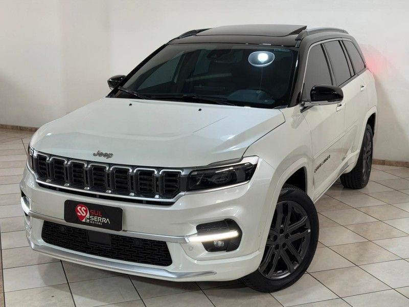 JEEP COMMANDER 2.0 OVERLAND HURRICANE 4X4 TURBO 2024/2025 SUL SERRA MOTORS CAXIAS DO SUL / Carros no Vale