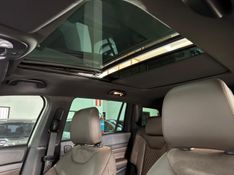 JEEP COMMANDER 2.0 OVERLAND HURRICANE 4X4 TURBO 2024/2025 SUL SERRA MOTORS CAXIAS DO SUL / Carros no Vale