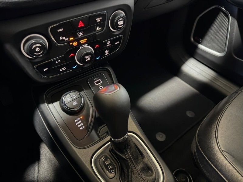 JEEP COMPASS 2.0 16V S LIMITED 4X4 2020/2020 SUL SERRA MOTORS CAXIAS DO SUL / Carros no Vale