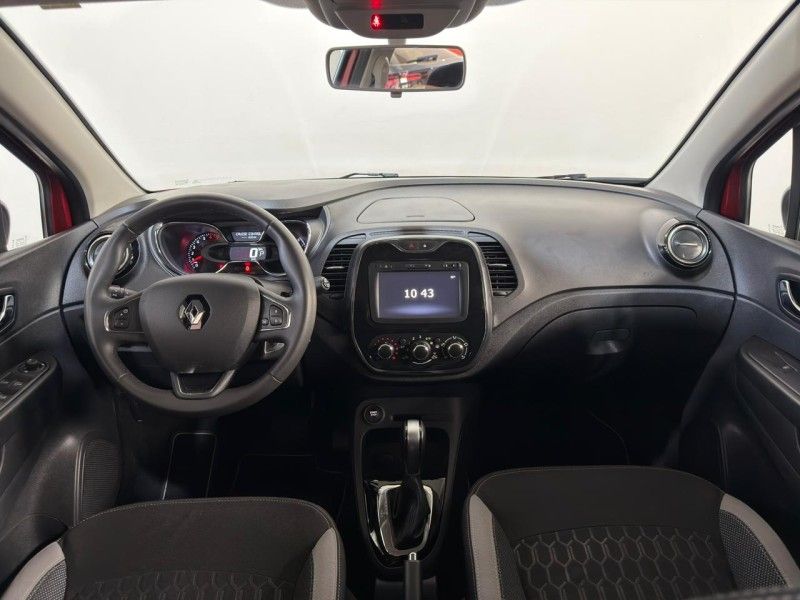 RENAULT CAPTUR 1.6 16V SCE ZEN 2017/2018 SUL SERRA MOTORS CAXIAS DO SUL / Carros no Vale