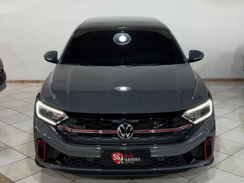 VOLKSWAGEN JETTA 2.0 16V TSI GLI 350 2024/2024 SUL SERRA MOTORS CAXIAS DO SUL / Carros no Vale