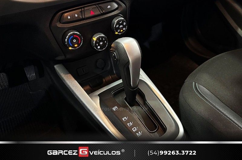 CHEVROLET ONIX 1.4 MPFI LT 8V 2019/2019 GARCEZ VEÍCULOS BENTO GONÇALVES / Carros no Vale