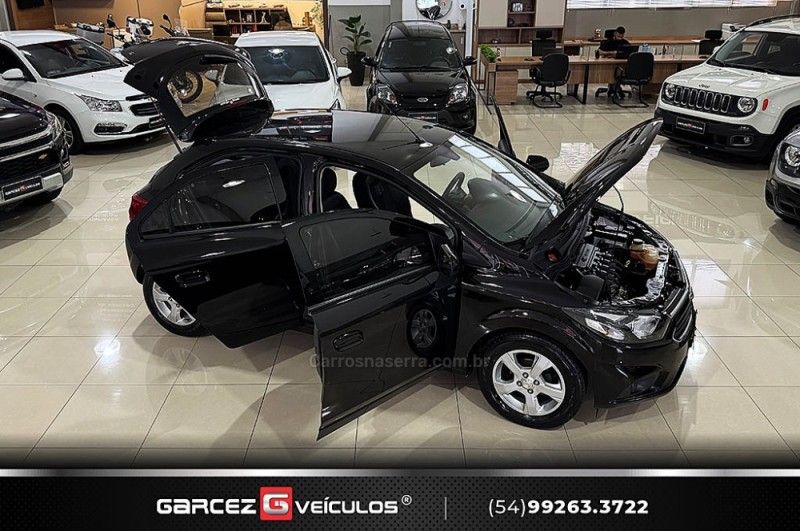 CHEVROLET ONIX 1.4 MPFI LT 8V 2019/2019 GARCEZ VEÍCULOS BENTO GONÇALVES / Carros no Vale
