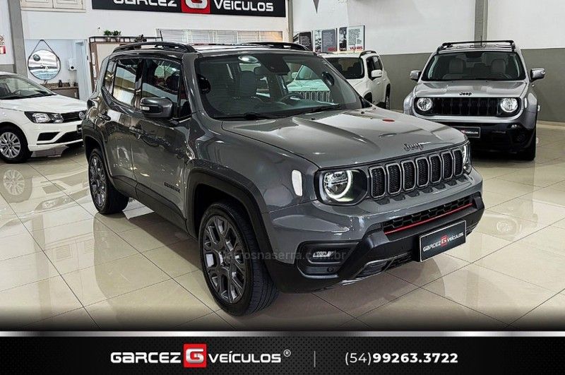 JEEP RENEGADE 1.3 S T270 16V TURBO 4×4 2022/2023 GARCEZ VEÍCULOS BENTO GONÇALVES / Carros no Vale