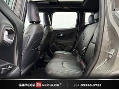 JEEP RENEGADE 1.3 S T270 16V TURBO 4×4 2022/2023 GARCEZ VEÍCULOS BENTO GONÇALVES / Carros no Vale