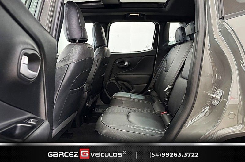 JEEP RENEGADE 1.3 S T270 16V TURBO 4×4 2022/2023 GARCEZ VEÍCULOS BENTO GONÇALVES / Carros no Vale