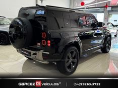 LAND ROVER DEFENDER 3.0 D300 TURBO MHEV 110 X-DYNAMIC HSE AWD 2022/2023 GARCEZ VEÍCULOS BENTO GONÇALVES / Carros no Vale