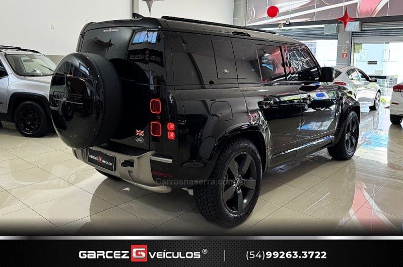 LAND ROVER DEFENDER 3.0 D300 TURBO MHEV 110 X-DYNAMIC HSE AWD 2022/2023 GARCEZ VEÍCULOS BENTO GONÇALVES / Carros no Vale LAND ROVER DEFENDER 3.0 D300 TURBO MHEV 110 X-DYNAMIC HSE AWD 2022/2023 GARCEZ VEÍCULOS BENTO GONÇALVES / Carros no Vale