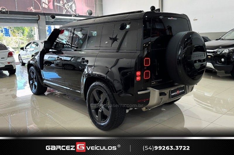 LAND ROVER DEFENDER 3.0 D300 TURBO MHEV 110 X-DYNAMIC HSE AWD 2022/2023 GARCEZ VEÍCULOS BENTO GONÇALVES / Carros no Vale LAND ROVER DEFENDER 3.0 D300 TURBO MHEV 110 X-DYNAMIC HSE AWD 2022/2023 GARCEZ VEÍCULOS BENTO GONÇALVES / Carros no Vale